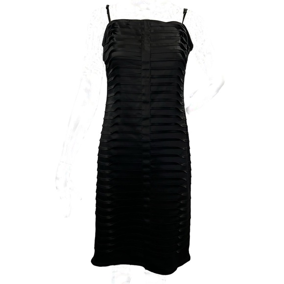 CALVIN KLEIN BodyCon Black Satin Macro Pleated Cocktail Sleeveless Dress SZ8 - Picture 1 of 7
